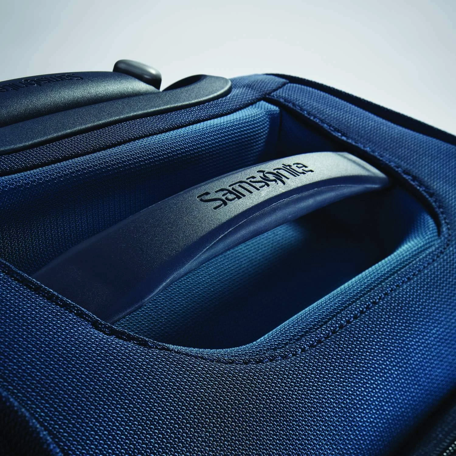 Samsonite Flexis 30" Expandable Spinner 7 Samsonite Flexis 30" Expandable Spinner - Image 7