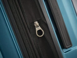 Samsonite Octiv Carry-On Spinner -Cheap Voyage Vault Store 7cc935 b6fce5c50c9549b1851a4fe40ee600ffmv2