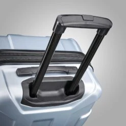 Samsonite Centric 20-inch Hardside Spinner -Cheap Voyage Vault Store cb84fb05822fcc4ece03623af7e6dd9873a27145216229a5a5ca76783c636fe5